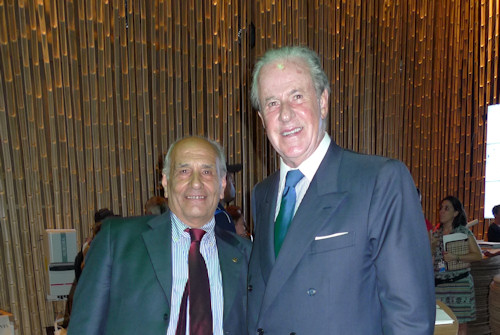 Dott. Enzo Pirone, project manager della Fondazione Willy Brandt con il Dott. Mario Garnero, presidente e fondatore Forum das Americas Dott. Enzo Pirone, project manager della Fondazione Willy Brandt con il Dott. Mario Garnero, presidente e fondatore Forum das Americas